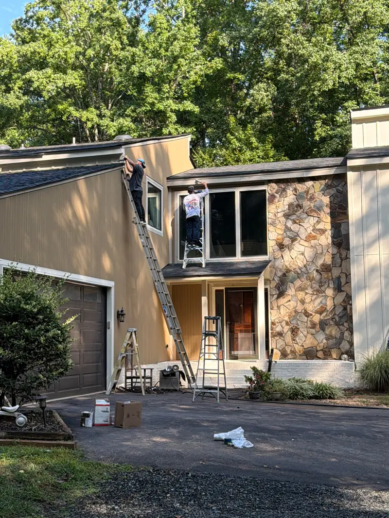 Why Exterior Paint Fails Early in Charlotte, and How to Stop It